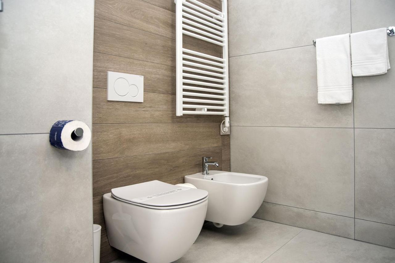 Camelot Appartamenti - Business E Holiday San Martino Buon Albergo Dış mekan fotoğraf